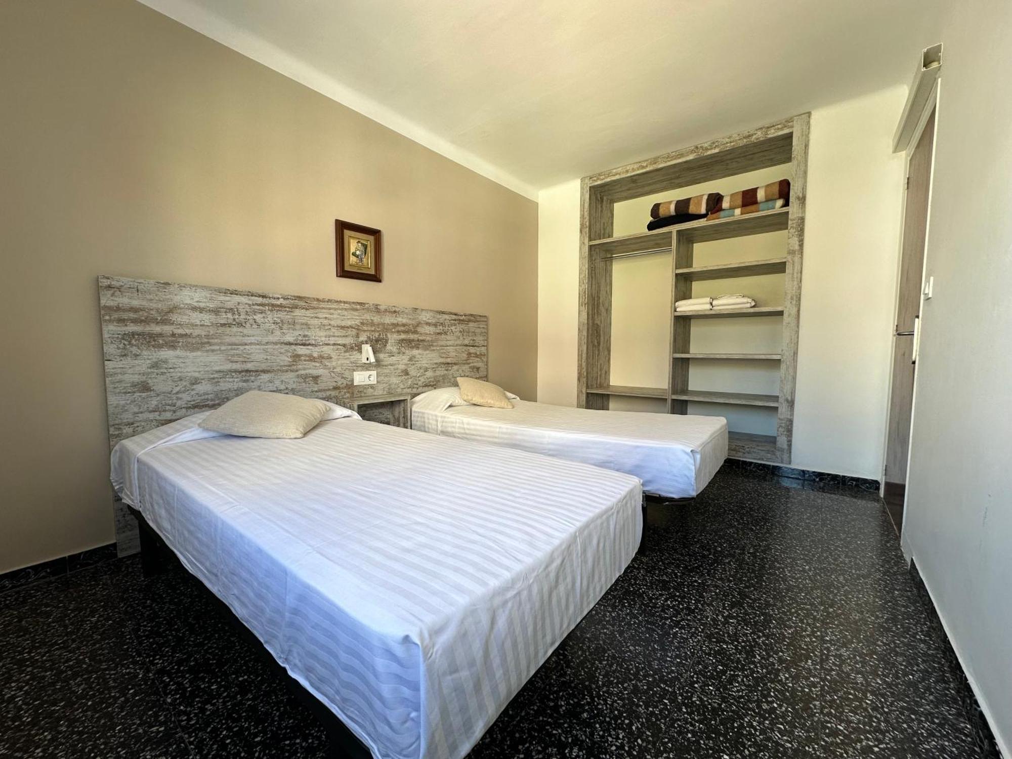 Ferienwohnung Agi Joan Badosa Roses Exterior foto