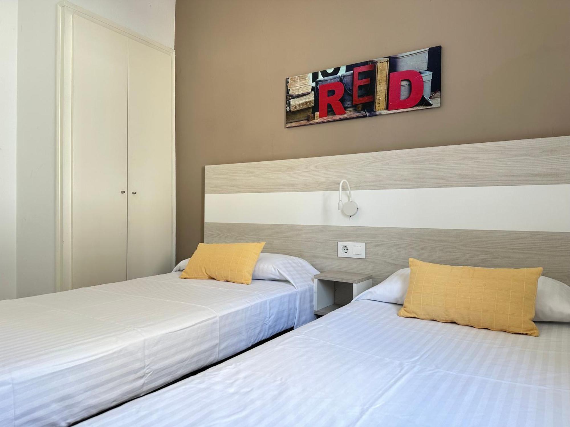 Ferienwohnung Agi Joan Badosa Roses Exterior foto