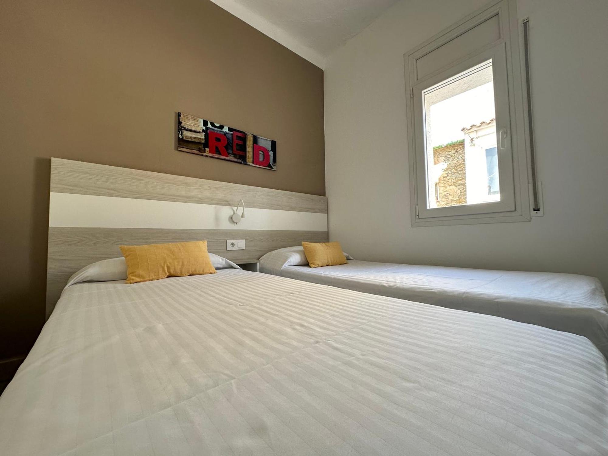 Ferienwohnung Agi Joan Badosa Roses Exterior foto